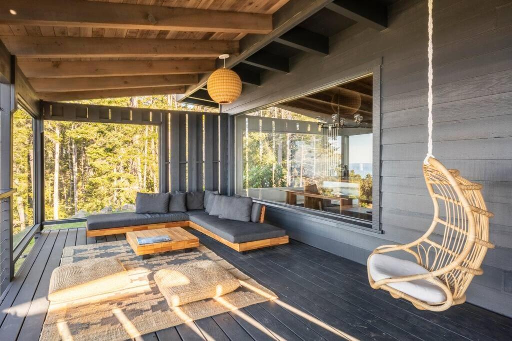 Driftwood Lodge ~ 5 Bedroom / 7 Bath ~ 30-Acre Private Estate On Hwy 1 ~ Hot Tub ~ Oceanview ~ Reunions & Retreats Walsh Landing Exteriör bild